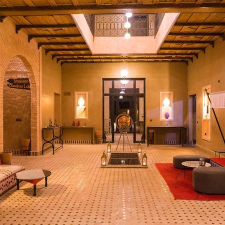 Riad Azawad Мерзуга Экстерьер фото