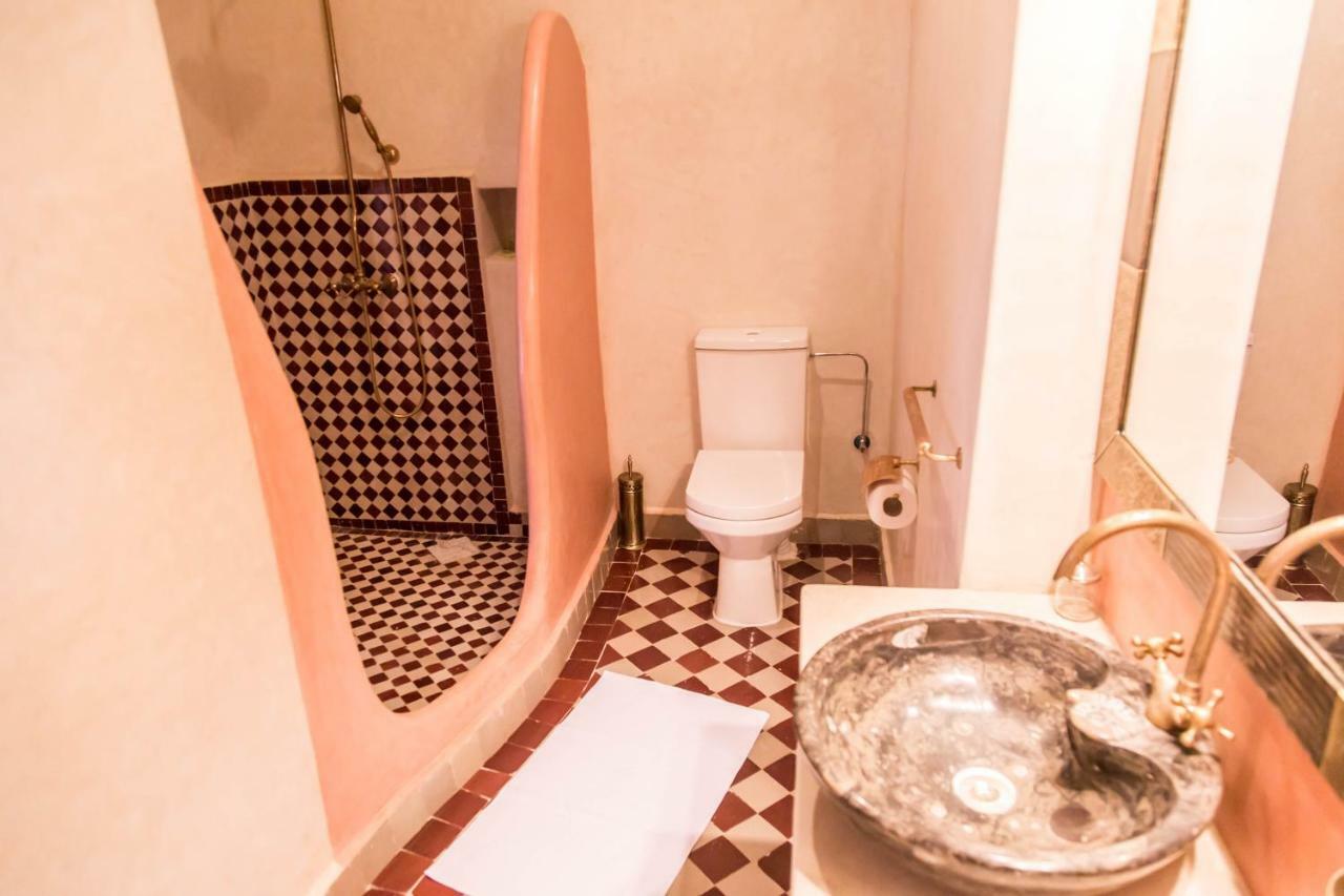 Riad Azawad Мерзуга Экстерьер фото
